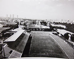 昭和51年9月改修工事完了後の秩父宮ラグビー場