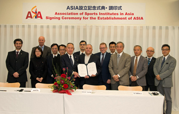 picture of MoU signing (no.2)