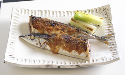 秋刀魚のにんにく味噌焼きの画像