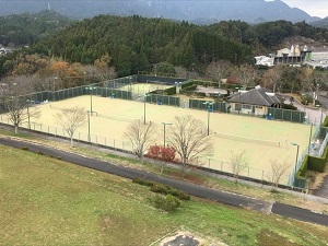 佐賀県武雄市/山内中央公園テニスコートの様子